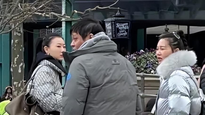 澳门黄大仙精准三消三马,26岁小伙泰山陪爬年入30多万,经典解释落实_AR版V8.76